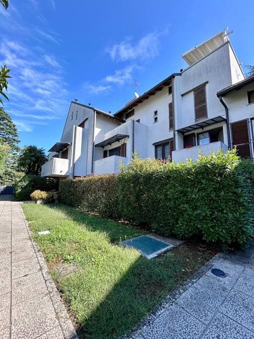 Villa a Vimercate — Vimercate