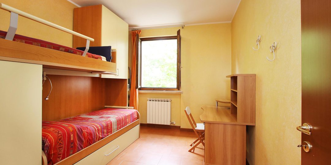 athome-villa-polpenazze-08-side-3